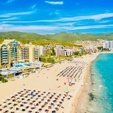 Charming 2-bed Flat With Pool View In Sunny Beach, Bulgaria Sunny Beach