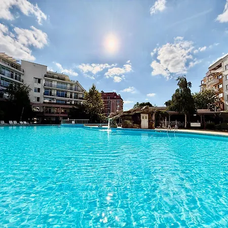 Charming 2-bed Flat With Pool View In Sunny Beach, Bulgaria Slantchev Briag