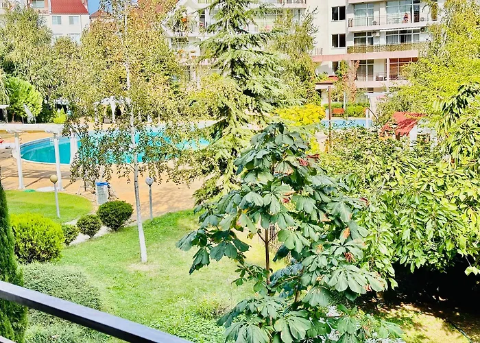아파트 Charming 2-bed Flat With Pool View In Sunny Beach, Bulgaria *