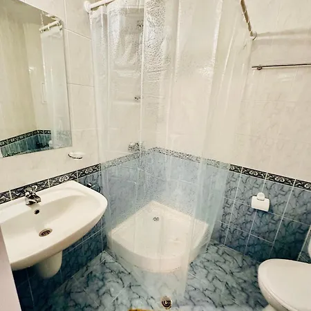 Charming 2-bed Flat With Pool View In Sunny Beach, Bulgaria *