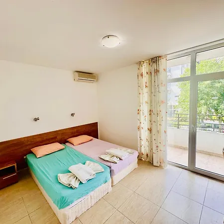 Appartamento Charming 2-bed Flat With Pool View In Sunny Beach, Bulgaria Sunny Beach