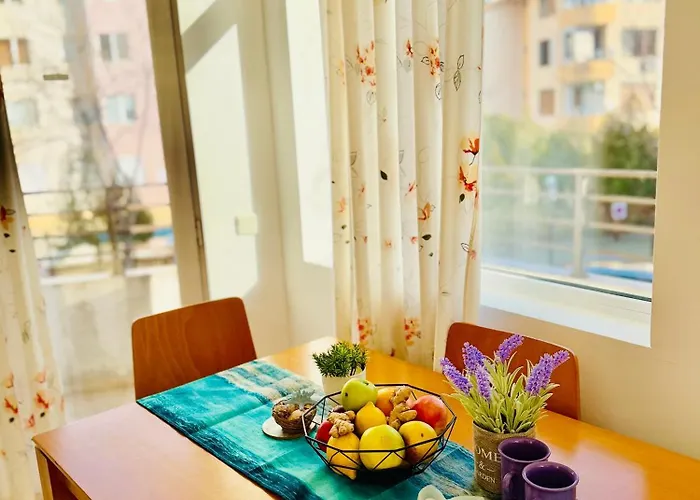 Charming 2-bed Flat With Pool View In Sunny Beach, Bulgaria Sunny Beach